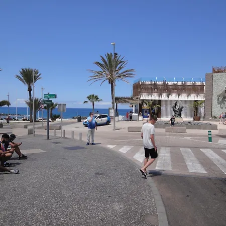 Americas And Night Apartament *