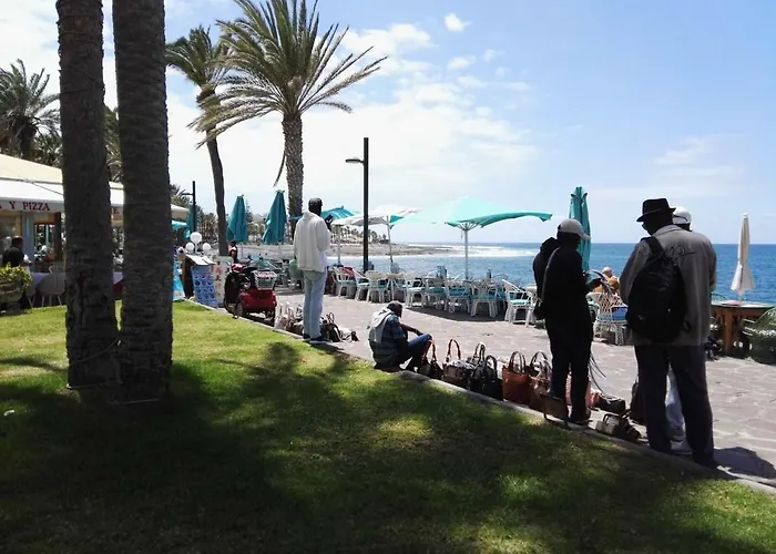 Americas And Night *